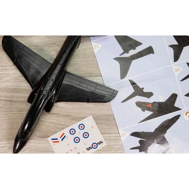 Airfix Quick Build طائرة BAe Hawk سوداء (J6003) — صورة 3