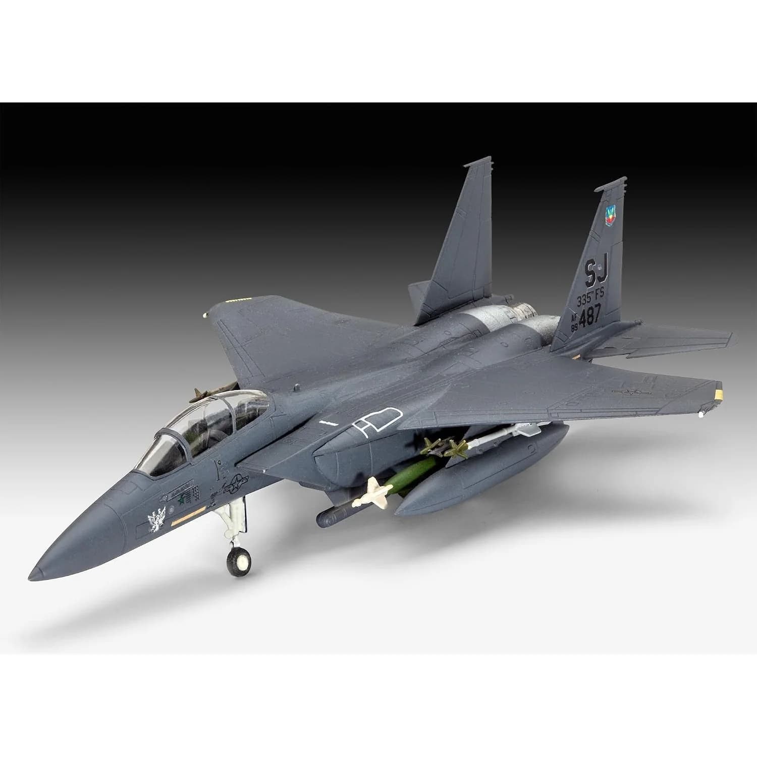 مجسم Revell للتركيب F-15E Strike Eagle بمقياس 1/144 (03972) — صورة 2